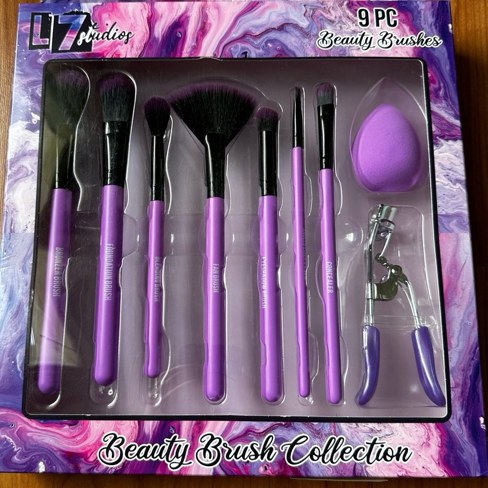 L7 Studios 9-pc Makeup Brushes